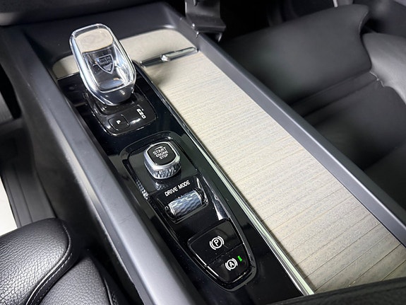 Volvo XC60 20 of 20