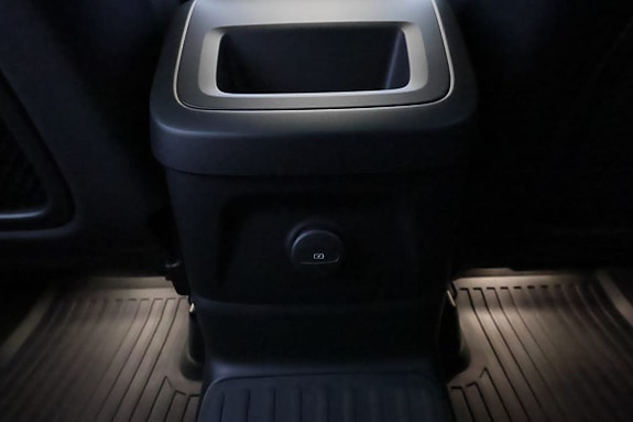 Volvo XC60 22 of 30