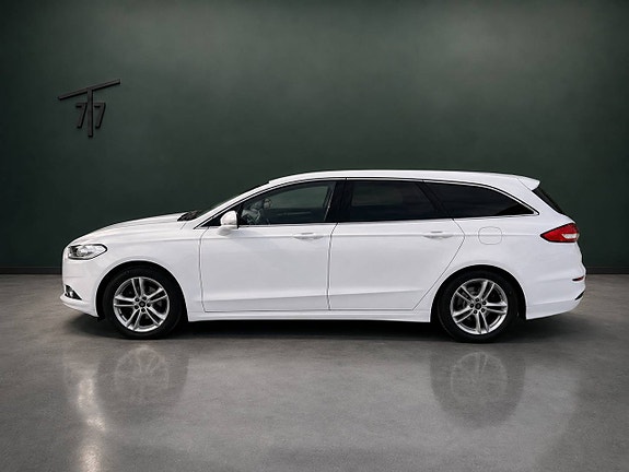 Ford Mondeo 3 of 5
