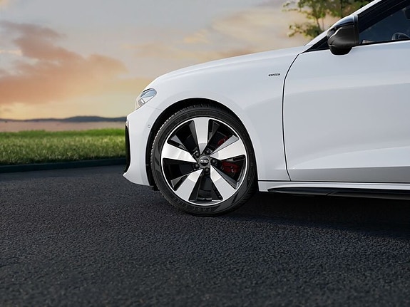 Audi A5 2 of 10