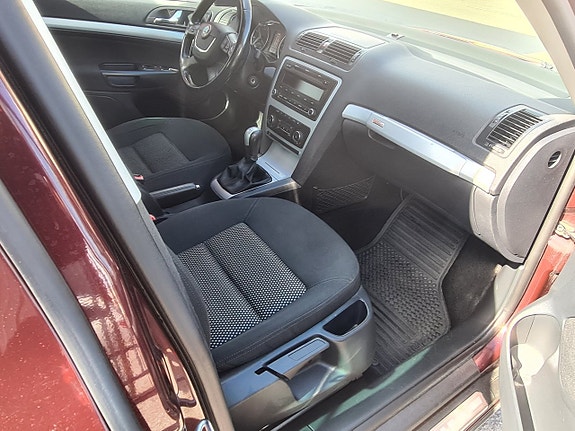 Skoda Octavia Scout 9 of 14