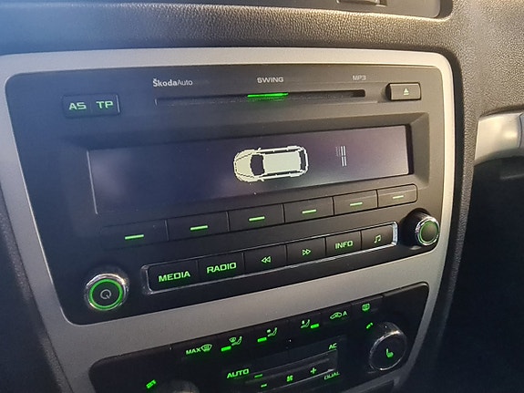 Skoda Octavia Scout 10 of 14