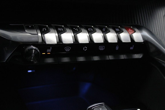 Peugeot 3008 16 of 19