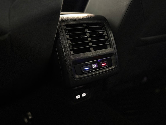 Volkswagen Golf I 19 of 22