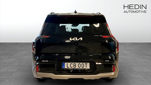 Kia EV9 3 of 5