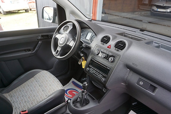 Volkswagen Caddy Maxi 5 of 5