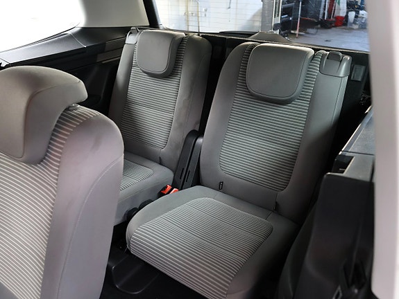 Seat Alhambra 18 of 27