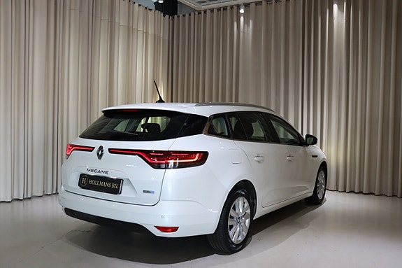 Renault Megane 12 of 27