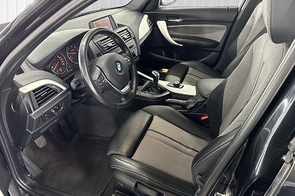 BMW 118d 13 of 16