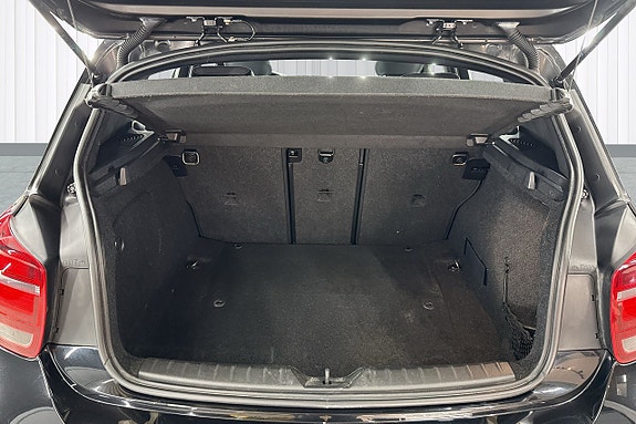 BMW 118d 16 of 16