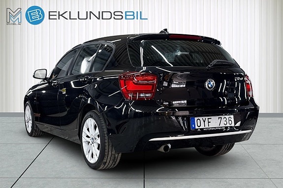 BMW 118d 3 of 5
