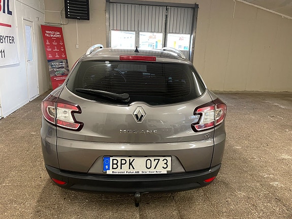 Renault Megane III 4 of 5
