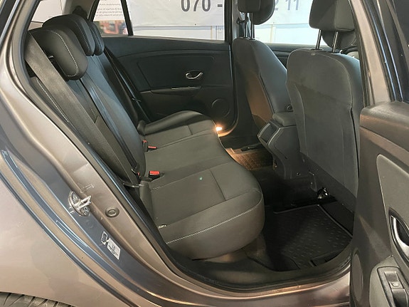 Renault Megane 17 of 19