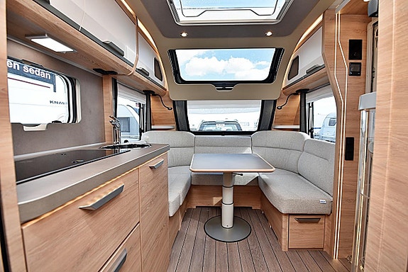 Knaus 540 UE Südwind Black Selection, Långbäddar 20 of 27