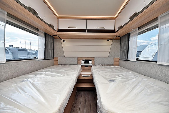 Knaus 540 UE Südwind Black Selection, Långbäddar 13 of 27