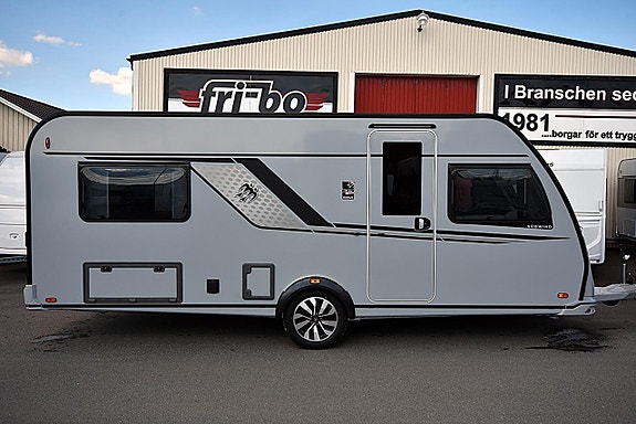 Knaus 540 UE Südwind Black Selection, Långbäddar 24 of 27