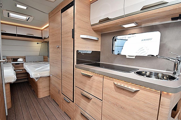 Knaus 540 UE Südwind Black Selection, Långbäddar 10 of 27