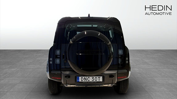 Land Rover Defender 90 7 of 13