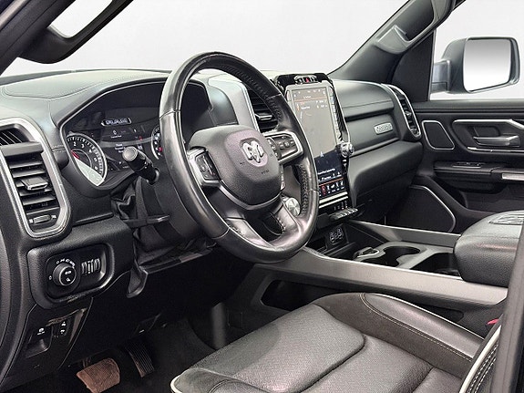Dodge RAM 1500 17 of 30