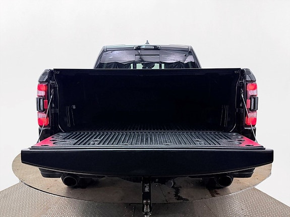 Dodge RAM 1500 8 of 30