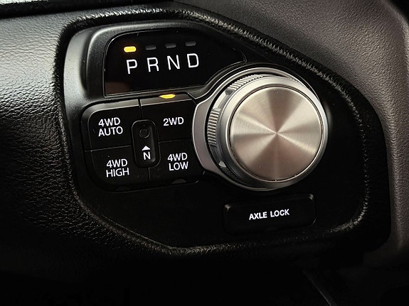 Dodge RAM 1500 28 of 30