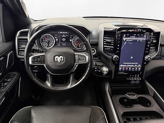 Dodge RAM 1500 24 of 30