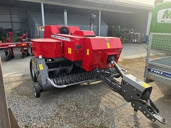 Massey Ferguson 1842 3 of 3