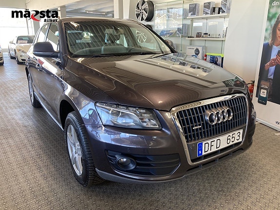 Audi Q5 2 of 5