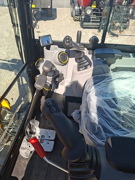 JCB 25 Z-1 5 of 5