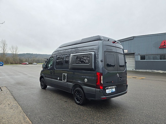 Hymer Grand Canyon S Xperience 2 of 17