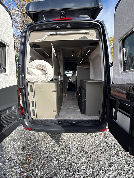 Hymer Grand Canyon S Xperience 12 of 17