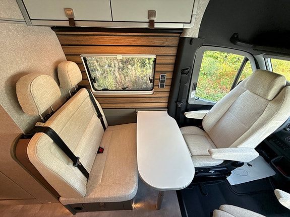Hymer Grand Canyon S Xperience 9 of 17