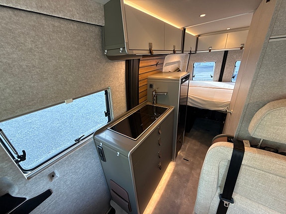 Hymer Grand Canyon S Xperience 8 of 17