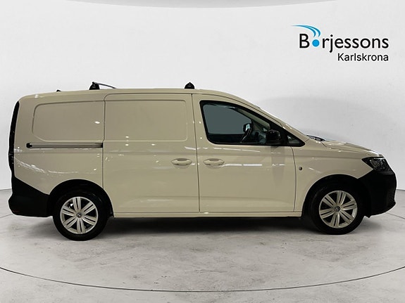 Volkswagen Caddy Maxi 2 of 5