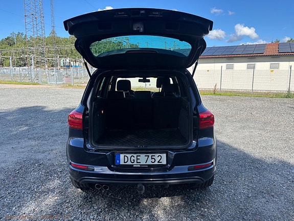Volkswagen Tiguan 9 of 30