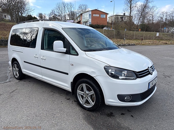 Volkswagen Caddy Maxi 3 of 5