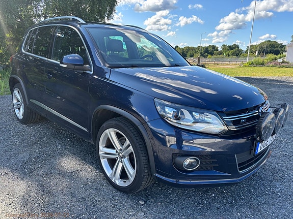 Volkswagen Tiguan 3 of 5