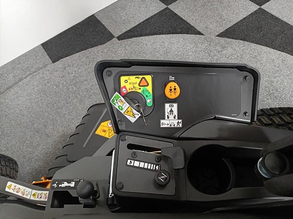 Product image 11 of 12