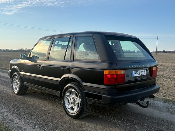 Land Rover Range Rover 4 of 5