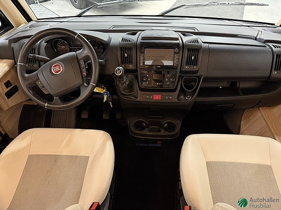 Eura Mobil IL 730 EB 5 of 11