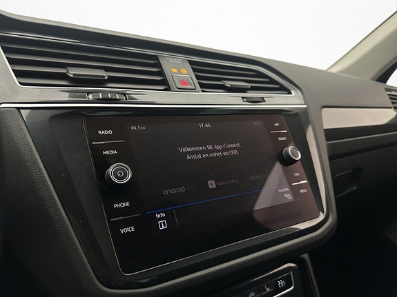 Volkswagen Tiguan 21 of 29