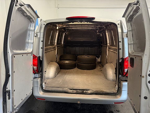 Mercedes-Benz Vito 110 7 of 15