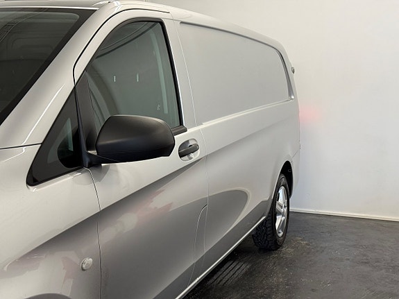 Mercedes-Benz Vito 110 3 of 15