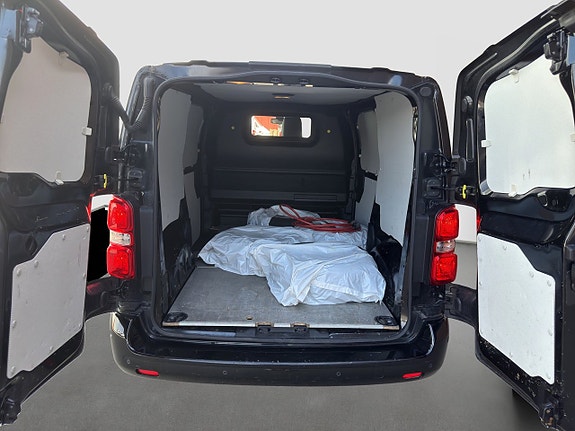 Toyota Proace 17 of 17