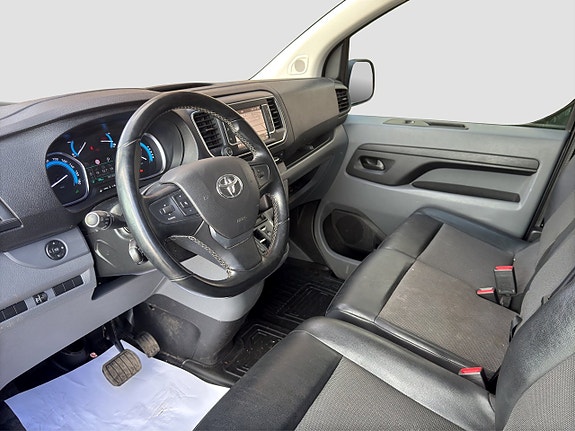 Toyota Proace 10 of 17