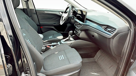 Ford Focus 3 of 5