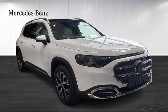 Mercedes-Benz GLB250+ 2 of 5