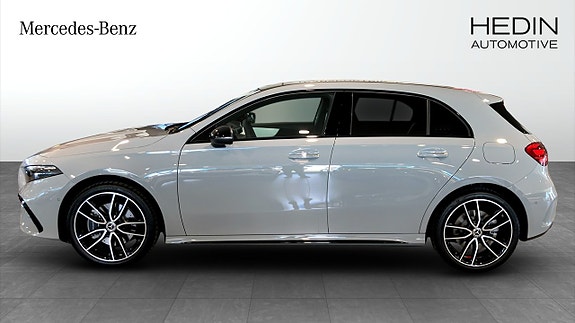 Mercedes-Benz A250 e 6 of 9