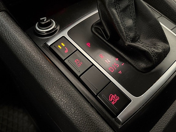 Volkswagen Amarok 25 of 29