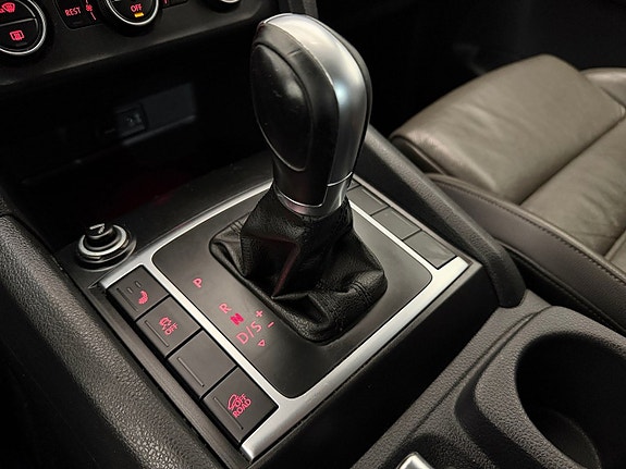 Volkswagen Amarok 24 of 29